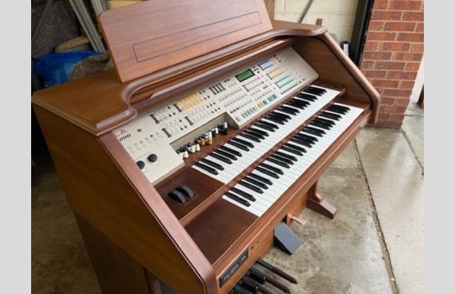 Used Orla GT9000 Organ All Inclusive Top Grade Package - Image 5